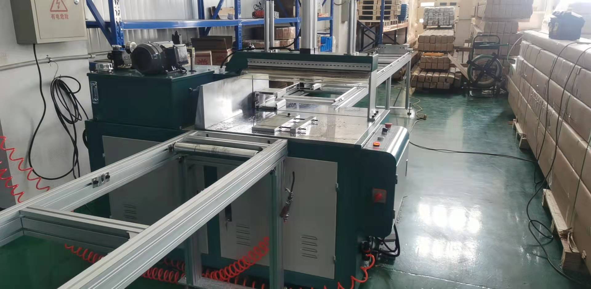 半自動鋁材切割機