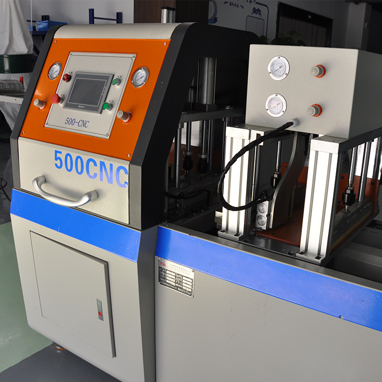 數控切鋁機